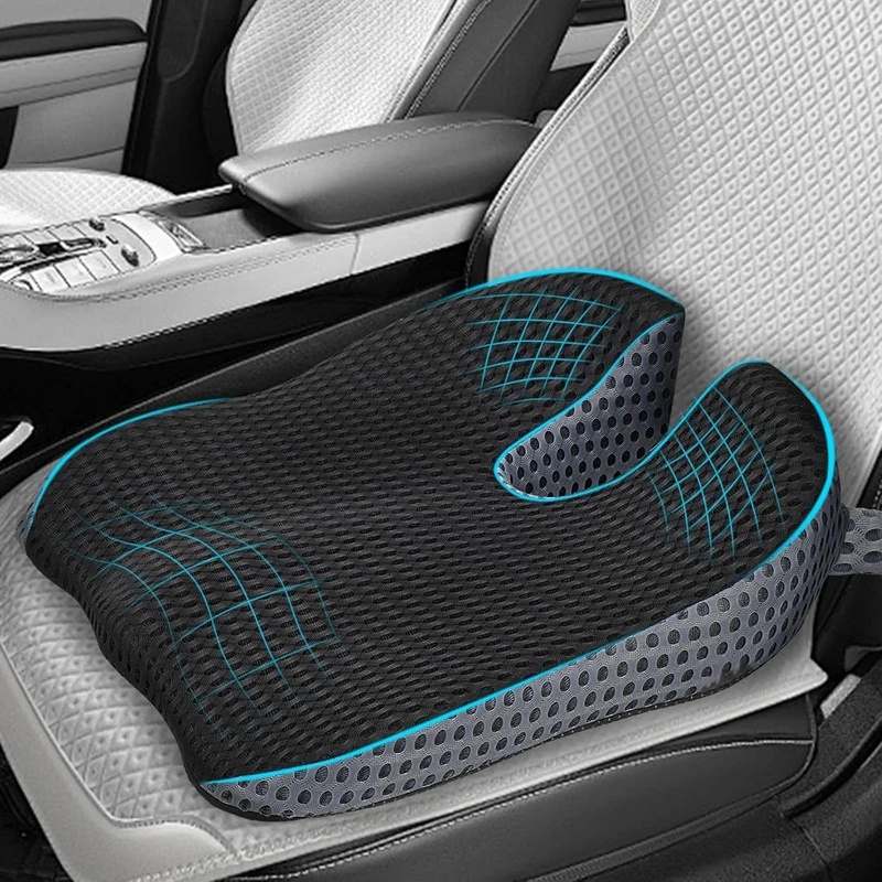 Car Seat Cushion Memory Foam - メモリーフォーム製カーウェッジシートクッション（運転用）、身長アップ＆姿勢サポート、4Dメッシュシートパッド（調節可能なストラップ付き）