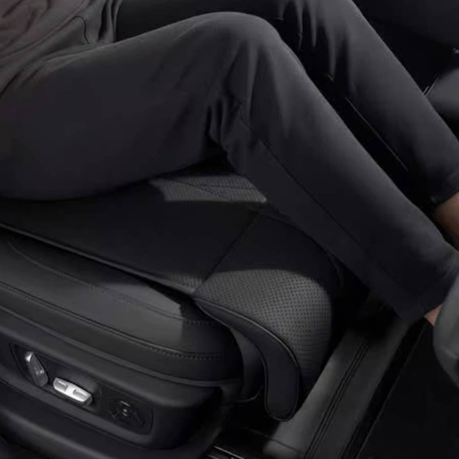 運転席エクステンダー 通気性のあるカーシートエクステンダー  - Car Seat Cushion Memory Foam のレビューと価格